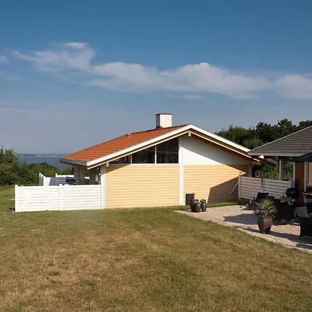 Xxxiii Holiday home